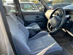 1996 Toyota Hilux Surf SSR-X full