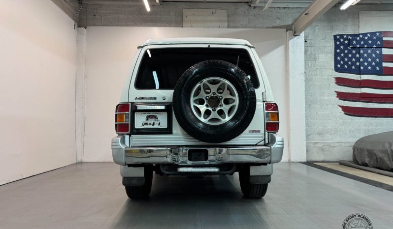 1997 Mitsubishi Pajero Exceed GDI V6 full