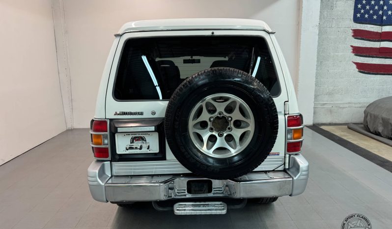 1997 Mitsubishi Pajero Exceed GDI V6 full