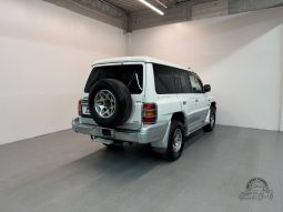 1997 Mitsubishi Pajero Exceed GDI V6 full