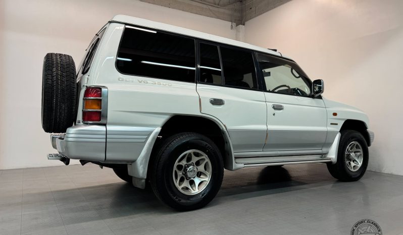 1997 Mitsubishi Pajero Exceed GDI V6 full