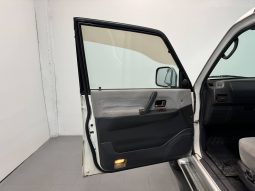 1997 Mitsubishi Pajero Exceed GDI V6 full