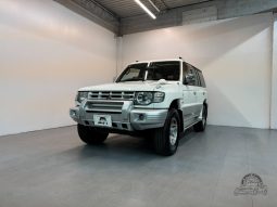 1997 Mitsubishi Pajero Exceed GDI V6 full