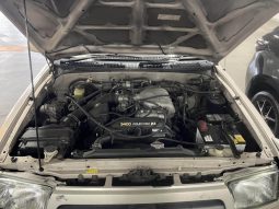 1995 Toyota Hilux Surf SSR-G full