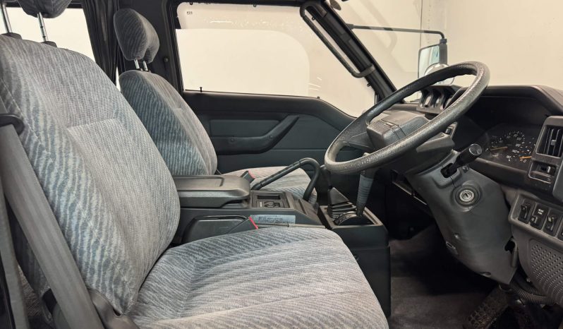 1994 Mitsubishi Delica Starwagon full