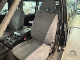 1994 Mitsubishi Delica Starwagon full