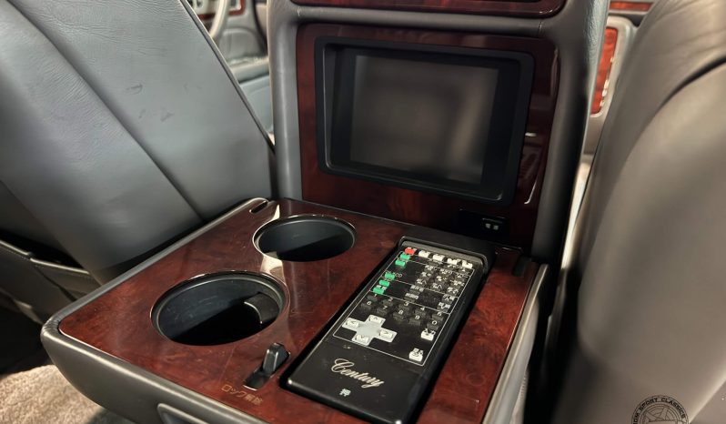 1997 Toyota Century V12 full