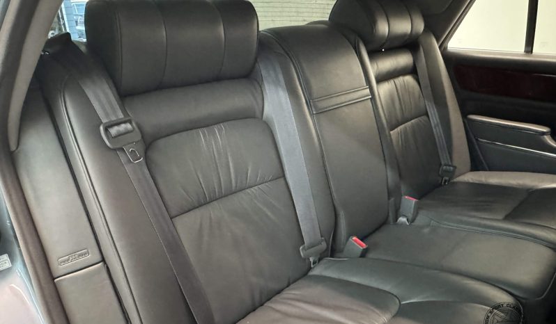 1997 Toyota Century V12 full