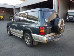 1991 Mitsubishi Pajero full