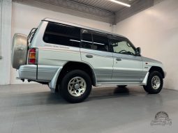 1999 Mitsubishi Pajero Exceed GDI V6 full