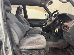 1999 Mitsubishi Pajero Exceed GDI V6 full