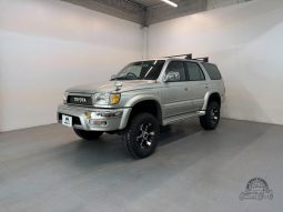 1999 Toyota Hilux Surf SSR-X full