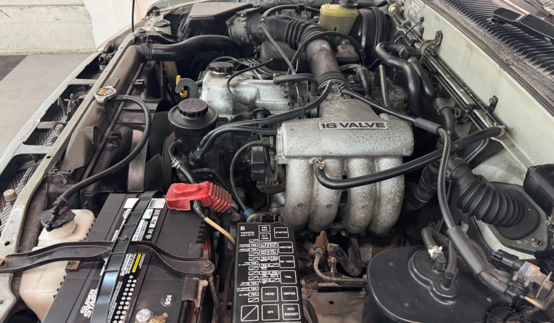 1999 Toyota Hilux Surf SSR-X full