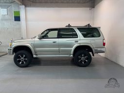 1999 Toyota Hilux Surf SSR-X full