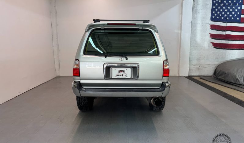 1999 Toyota Hilux Surf SSR-X full