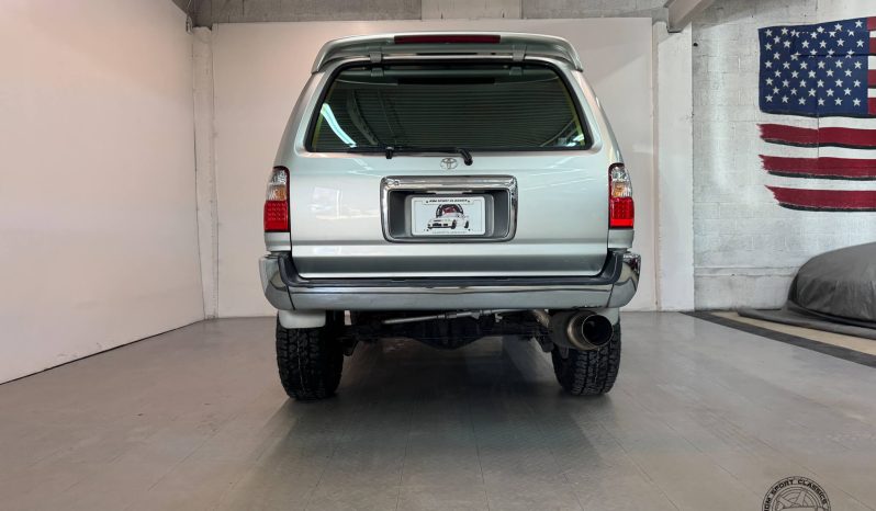 1999 Toyota Hilux Surf SSR-X full