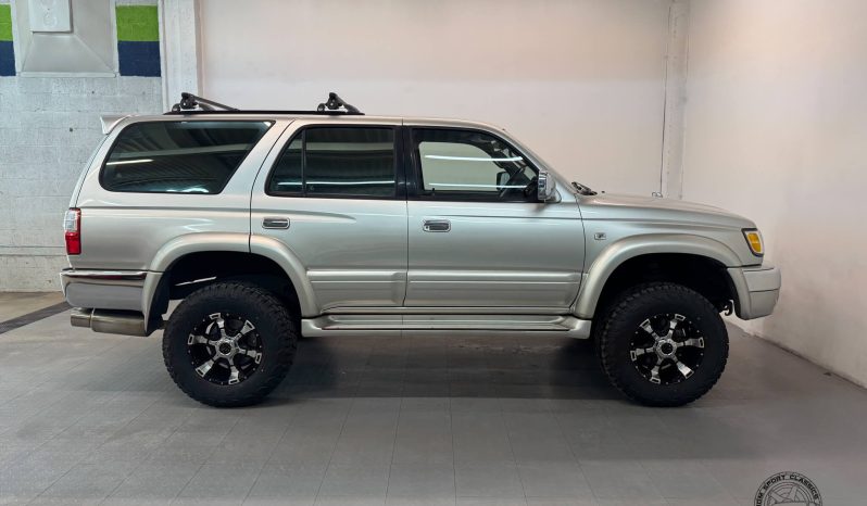 1999 Toyota Hilux Surf SSR-X full