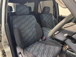 1999 Toyota Hilux Surf SSR-X full