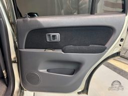 1999 Toyota Hilux Surf SSR-X full