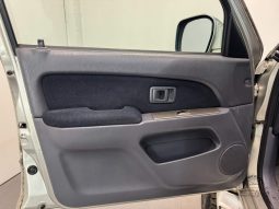 1999 Toyota Hilux Surf SSR-X full