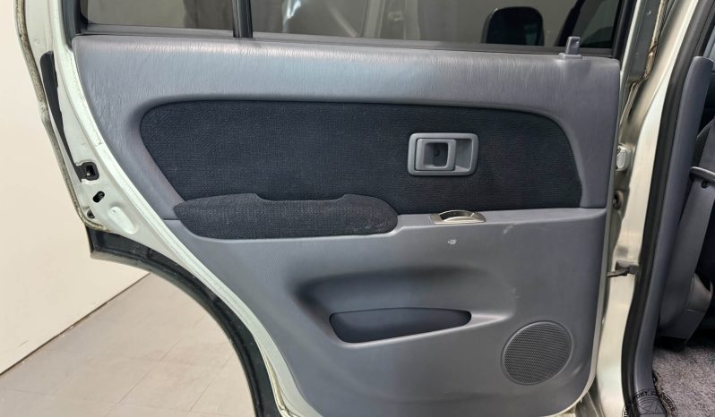 1999 Toyota Hilux Surf SSR-X full