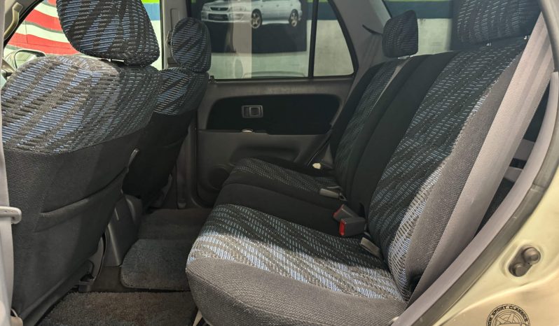 1999 Toyota Hilux Surf SSR-X full
