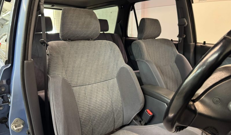 1996 Toyota Hilux Surf SSR-G full
