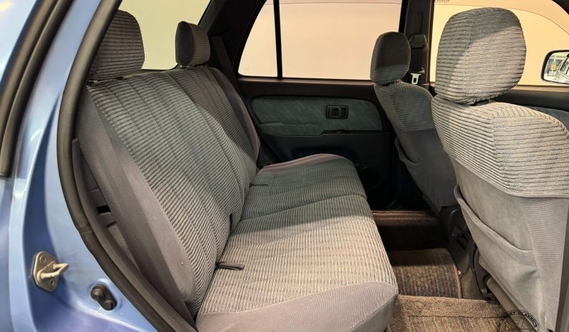 1996 Toyota Hilux Surf SSR-G full