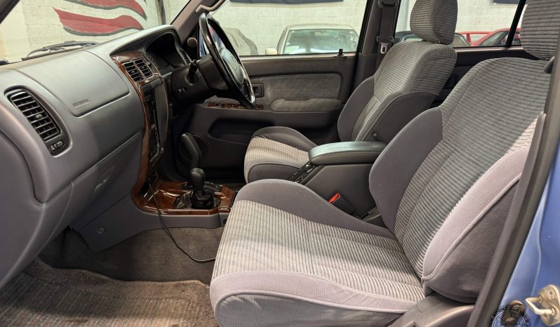 1996 Toyota Hilux Surf SSR-G full