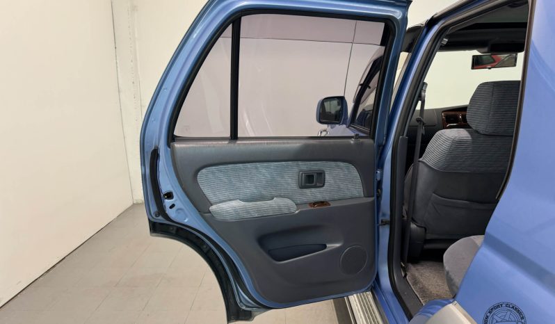1996 Toyota Hilux Surf SSR-G full