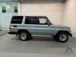 1994 Toyota Land Cruiser SX Narrow Body full