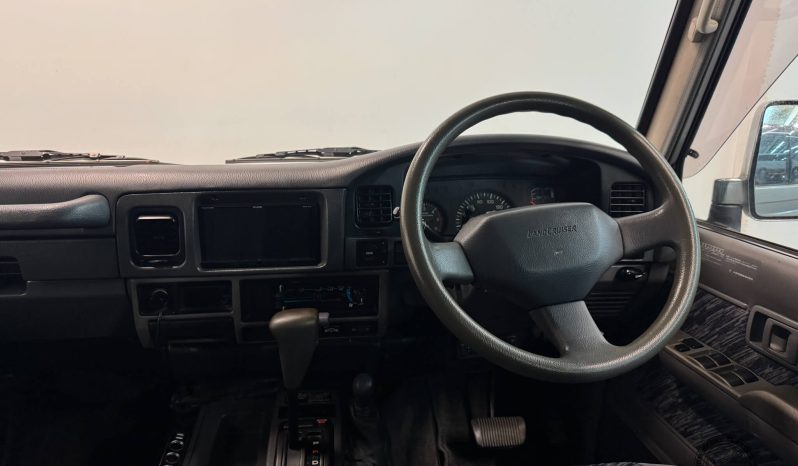 1994 Toyota Land Cruiser SX Narrow Body full