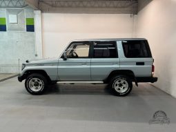 1994 Toyota Land Cruiser SX Narrow Body full