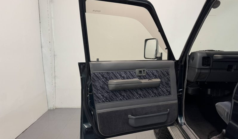 1995 Toyota Land Cruiser Prado SX full