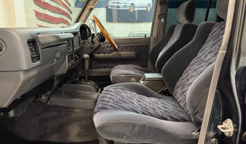 1995 Toyota Land Cruiser Prado SX full