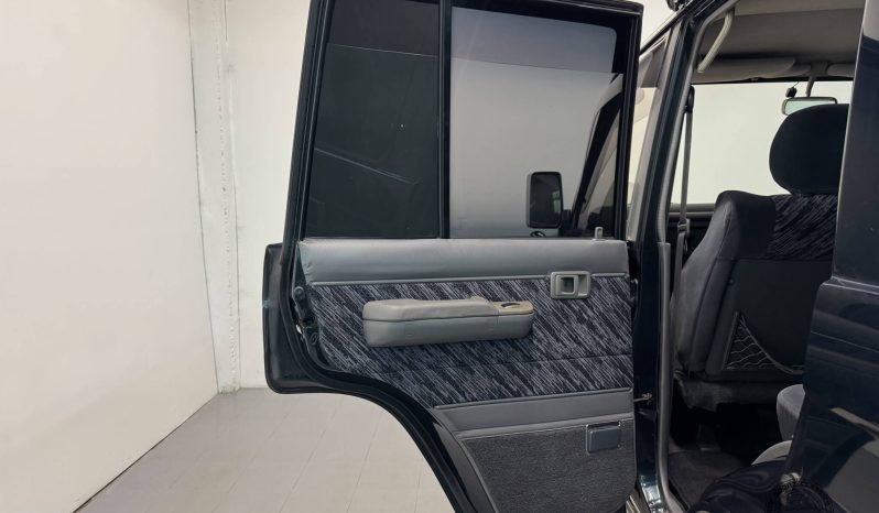 1995 Toyota Land Cruiser Prado SX full