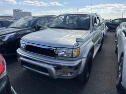 1999 Toyota Hilux Surf SSR-X V Selection full
