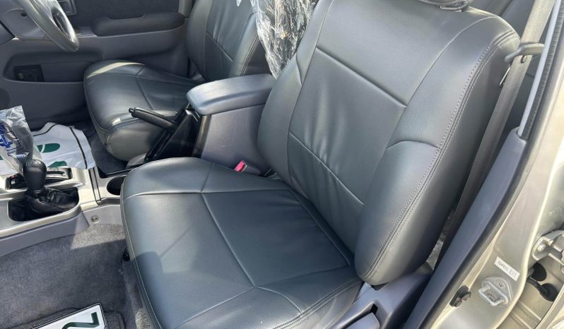 1999 Toyota Hilux Surf SSR-X V Selection full