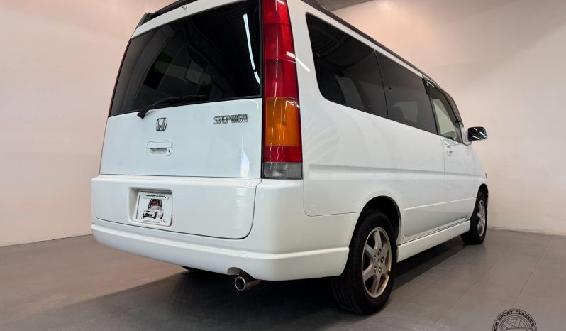 2000 Honda StepWgn Speedy full