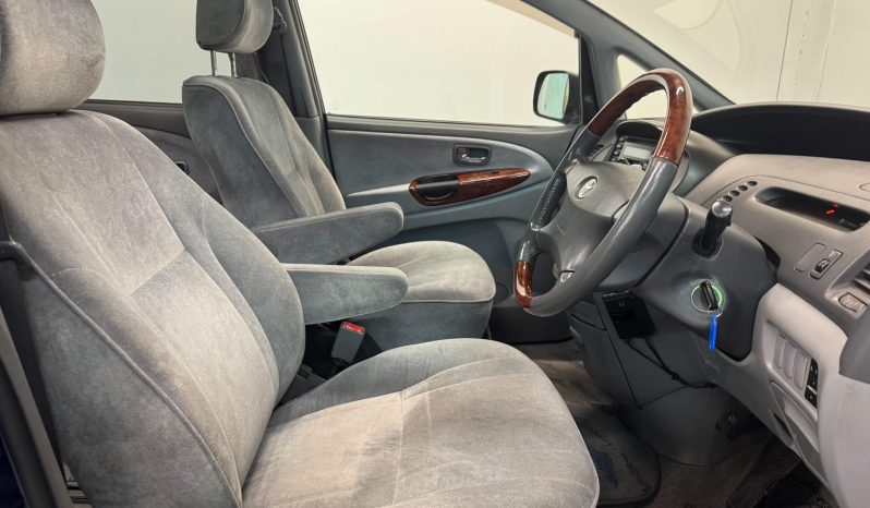 2000 Toyota Estima G full