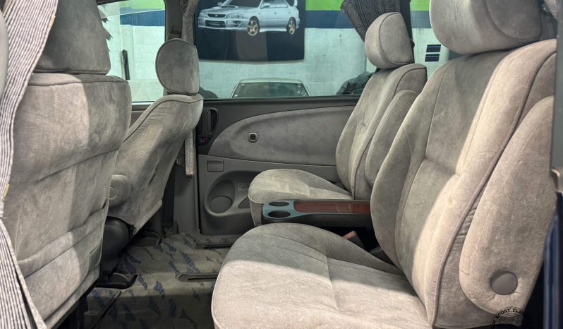 2000 Toyota Estima G full