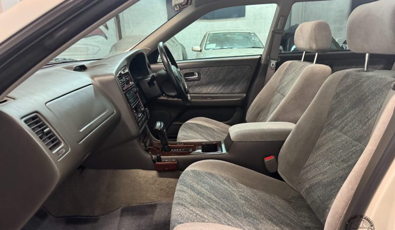 1998 Nissan Stagea 25X full