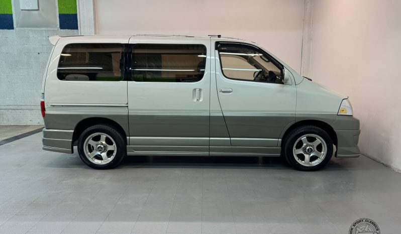 1999 Toyota Grand HiAce Limited full