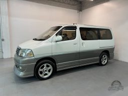 1999 Toyota Grand HiAce Limited full