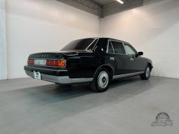 1999 Toyota Century V12 full