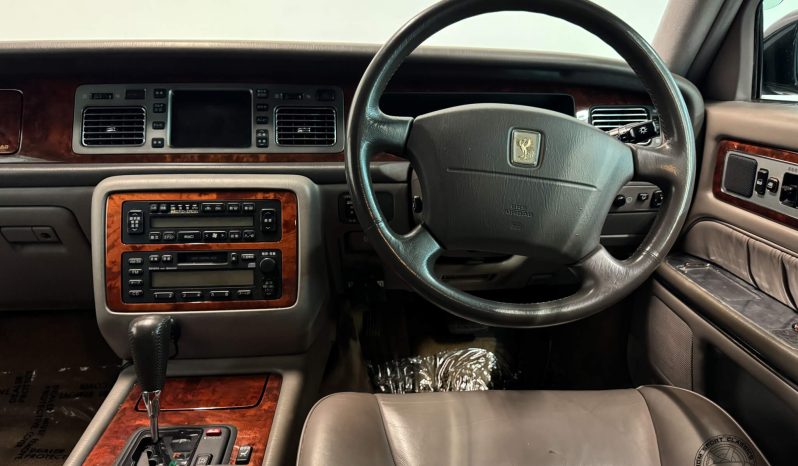 1999 Toyota Century V12 full