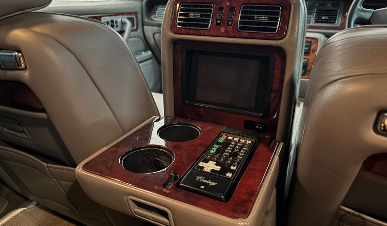 1999 Toyota Century V12 full