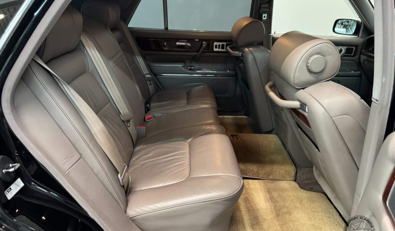 1999 Toyota Century V12 full