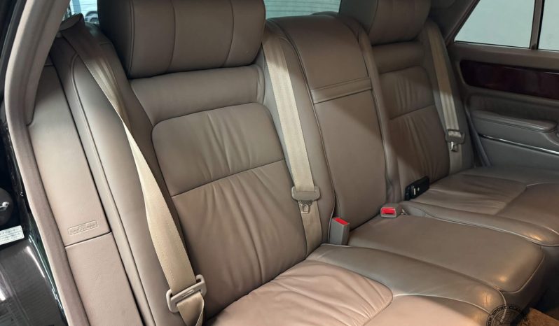 1999 Toyota Century V12 full