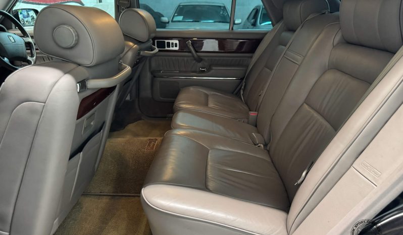 1999 Toyota Century V12 full